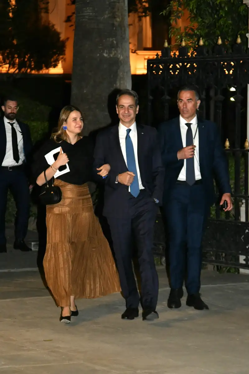 mitsotakis 33