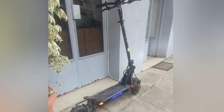 «Ο οδηγός ήταν γεμάτος αίματα και έκλαιγε πάνω από τον 13χρονο» λέει ο θείος του παιδιού – «Φώναζε “Κωνσταντίνε, Κωνσταντίνε” και δεν αντιδρούσε»