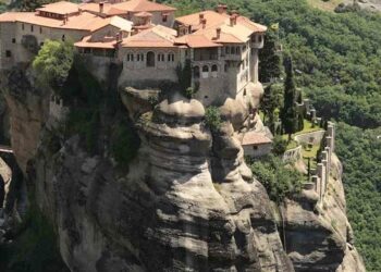 Μετέωρα: Σοκαριστικό βίντεο από τη στιγμή της μοιραίας πτώσης της 65χρονης