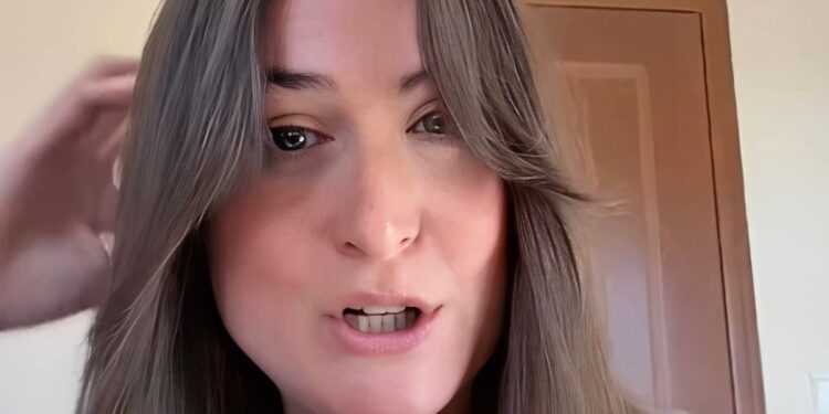 Ο υπουργός Υγείας Άδωνις Γεωργιάδης δημοσίευσε βίντεο μιας Αμερικανίδας που συγκρίνει το σύστημα υγείας των ΗΠΑ με το ελληνικό ΕΣΥ