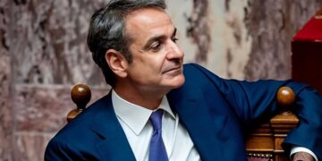 «Γελάω μαζί σας»: Η ατάκα Μητσοτάκη στη Βουλή που «πάγωσε» τον ΣΥΡΙΖΑ