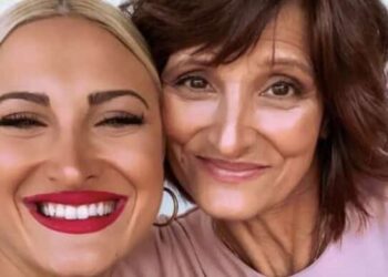 Ιωάννα Τούνη: Το συγκινητικό μήνυμα για τα 4 χρόνια από τον θάνατο της μητέρας της – «Δεν υπάρχει μέρα που να μη σε σκεφτώ»