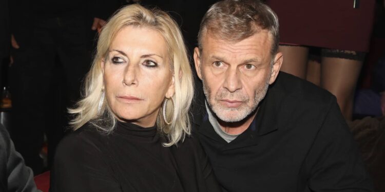 Ιζαμπέλα Αρβανίτη: Ποια είναι η «σιδηρά κυρία» των επιχειρήσεων που παντρεύεται ο Απόστολος Γκλέτσος