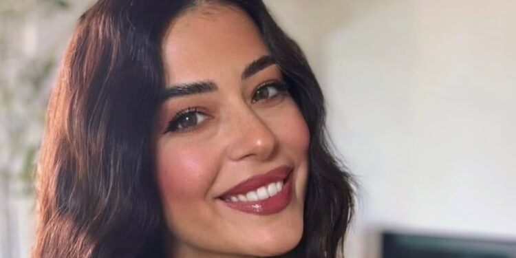 Γενέθλια έχει η Αφροδίτη Λατινοπούλου: η ανάρτηση με τα κεράκια στην τούρτα