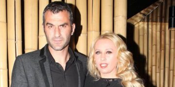 Τραϊανός Δέλλας: Συγκλονίζει η ανάρτηση για την επέτειο γάμου του με τη Γωγώ Μαστροκώστα – «Θα μας γιορτάζω κάθε τέτοια μέρα»