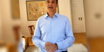 Μητσοτάκης για την Εργατική Πρωτομαγιά: Απολογισμός για μισθούς, εργασία και μείωση φόρων – «Απαντάμε με το έργο μας»