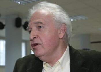 ΕΚΤΑΚΤΟ – Ελεύθερος ο Αλέξανδρος Γιωτόπουλος: Αποφυλακίστηκε ο αρχηγός της «17 Νοέμβρη»