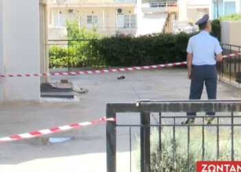 Σχεδίαζαν από καιρό την πτώση στο κενό οι δύο 17χρονες – Στα χέρια των αρχών το ημερολόγιο της πολυτραυματία – Τα κοινά στοιχεία με το σημείωμα