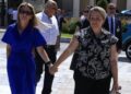 «ΜΗΝ ΣΤΑΜΑΤΑΣ – ΦΑΤΟΥΣ ΤΑ ΣΩΘΙΚΑ»: Μήνυμα στήριξης από μητέρα θύματος της τραγωδίας των Τεμπών προς τη Μαρία Καρυστιανού
