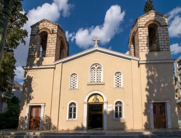Η Αθηνά Οικονομάκου και ο Μπρούνο Τσερέλα παντρεύτηκαν στην Πλάκα 1 metamorfosi sotira plaka