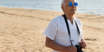 Άνδρας μοιράζεται τα μυστικά της μακροζωίας του – Έφτασε τα 100 και αποκαλύπτει τι σταμάτησε να τρώει