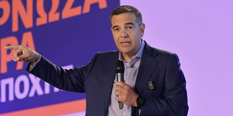 Αλέξης Τσίπρας: «Η κατάλληλη στιγμή είναι τώρα – Στόχος δεν είναι η αντιπολίτευση είναι η νίκη στις εκλογές»