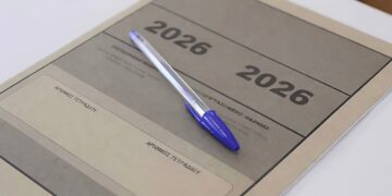 Επιστολή μητέρας με αφορμή την τραγωδία στην Ηλιούπολη: Ένα σύστημα, όπως οι Πανελλαδικές, που γεννά απόγνωση, δεν είναι παιδεία»