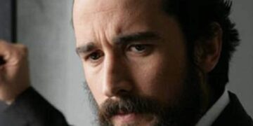 Τάσος Νούσιας: «Διαβάζω τους Βίους των Αγίων, ο βίος του Αγίου που με έχει συγκλονίσει είναι….»