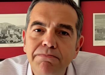 Δημοσκόπηση: Ποιο όνομα πιστεύετε ότι θα ταίριαζε στο νέο κόμμα Τσίπρα;