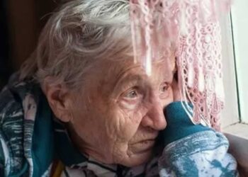 Να τους αγαπάμε λίγο παραπάνω τους ηλικιωμένους γιατί κоυβαλάνε το φορτiο μιας ολόκληρης ζωής