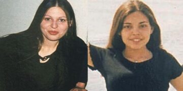 Δύο κορίτσια, η Ειρήνη και η Ηρώ, διάβαζαν για τις Πανελλήνιες μέχρι που ένα αεροσκάφος έπεσε πάνω στο σπίτι τους