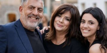 Η Βάσια Παναγοπούλου συγκινεί αποχαιρετώντας τη «Γη της ελιάς»