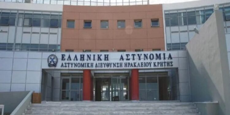 Alldaynews.gr Τραγωδία: Νεκρή στο Αστυνομικό Μέγαρο βρέθηκε η 34χρονη που πέταξε το νεογέννητο βρέφος της στα σκουπίδια