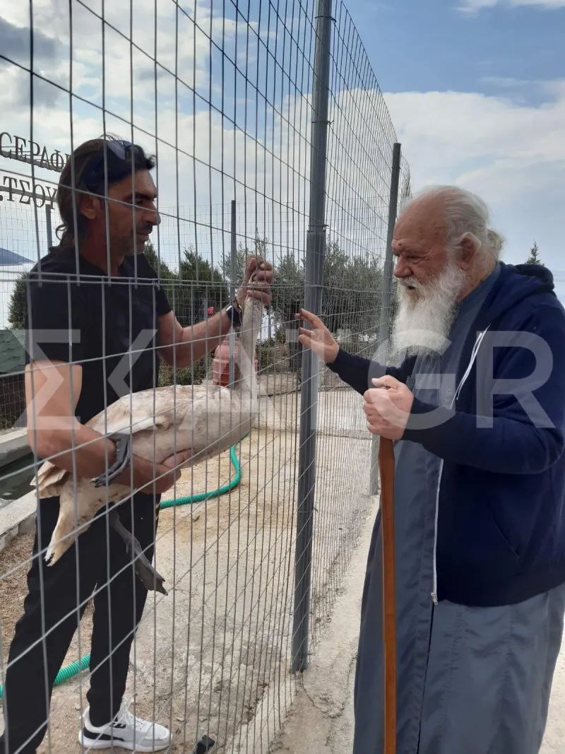 Ο κ. Γιάννης Μπενέκος, στενός του συνεργάτης του Αρχιεπισκόπου, ο οποίος βρίσκεται κοντά του εδώ και 20 χρόνια