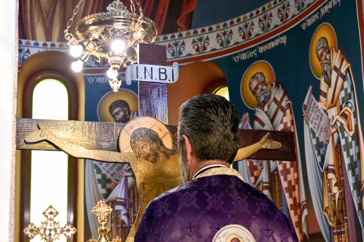 Alldaynews.gr Η ακτινογραφία των νέων εκκλησιαστικών μισθών: Τα ποσοστά, τα ποσά και τα επιχειρήματα