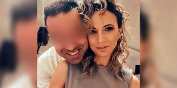 Νέα στοιχεία για τη δολοφονία της 39χρονης από τον σύζυγό της – «Ήταν εμμονικός μαζί της, δεν ήθελε η γυναίκα του να βγαίνει από το σπίτι» (video)