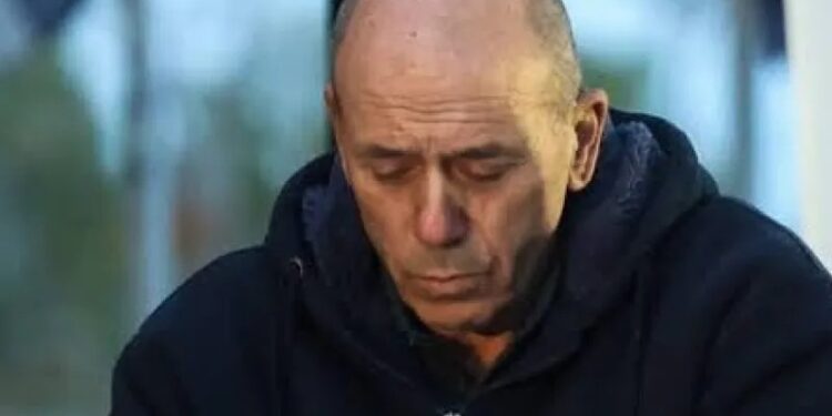 Κόμμα Καρυστιανού: Βασίλης Κοκοτσάκης και ο Πτέραρχος Αθανάσιος Παπανικολάου αποχώρησαν με αιχμές – Μαζική φυγή και στη Βόρεια Ελλάδα