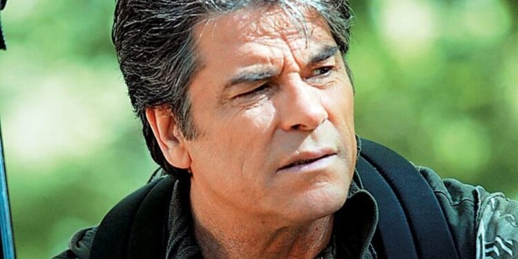 Alldaynews.gr Ο Πάνος Μιχαλόπουλος επιστρέφει στην τηλεόραση έπειτα από 20 χρόνια (video)