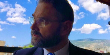 «Έκανε ΛΑΘΟΣ, δεν θα επαναληφθεί»: Η «πρωτοφανής ιστορικά» μήνυση αστυνομικών κατά του Σταύρου Μπαλάσκα και η αντίδραση του δικηγόρου του