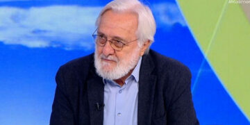 Η αποκάλυψη του Γιάννη Σμαραγδή για τον Δημήτρη Λιαντίνη 28 χρόνια μετά την «εξαφάνισή» του – «Είναι κάτι που δεν το έχω πει ποτέ»