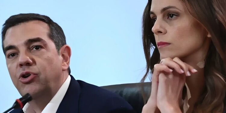 Αχτσιόγλου: «Δεν αποκλείω να κερδίσει ο Τσίπρας τον Μητσοτάκη, θέλω να είμαι βουλευτής»