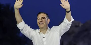 ΜΟΛΙΣ ΜΑΘΕΥΤΗΚΕ ΓΙΑ ΤΟΝ ΤΣΙΠΡΑ – ΕΚΑΝΕ ΚΙΝΗΣΗ «ΜΑΤ» – ΕΤΣΙ ΘΕΛΕΙ ΝΑ ΓΙΝΕΙ ΠΡΩΘΥΠΟΥΡΓΟΣ