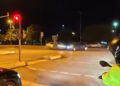 Τρομακτικό τροχαίο: Αυτοκίνητο τυλίχθηκε στις φλόγες μετά τη σύγκρουση (video)