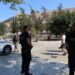 Alldaynews.gr Άνδρας με μαχαίρι τραυμάτισε δύο Ελληνοαμερικανούς τουρίστες στην Ακρόπολη – «Πήγε να σφάξει τη γυναίκα, ακούσαμε φωνές, την είδαμε κάτω με αίματα»