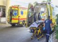 Τραγωδία: Τρίχρονο αγοράκι έπεσε από 4ο όροφο και σκοτώθηκε – Βρισκόταν στα χέρια του πατέρα του