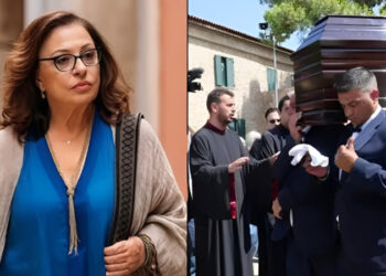 Συγκινεί το αποθεωτικό στεφάνι της Χαρούλας Αλεξίου στην κηδεία της Μαίρης Λίντα
