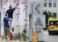 ΑΠΟΚΑΛΥΨΗ ΣΟΚ: Η μητέρα του 20χρονου που πυροβολήθηκε από αστυνομικούς αποκάλυψε πως το παιδί της έπασχε από… (video)