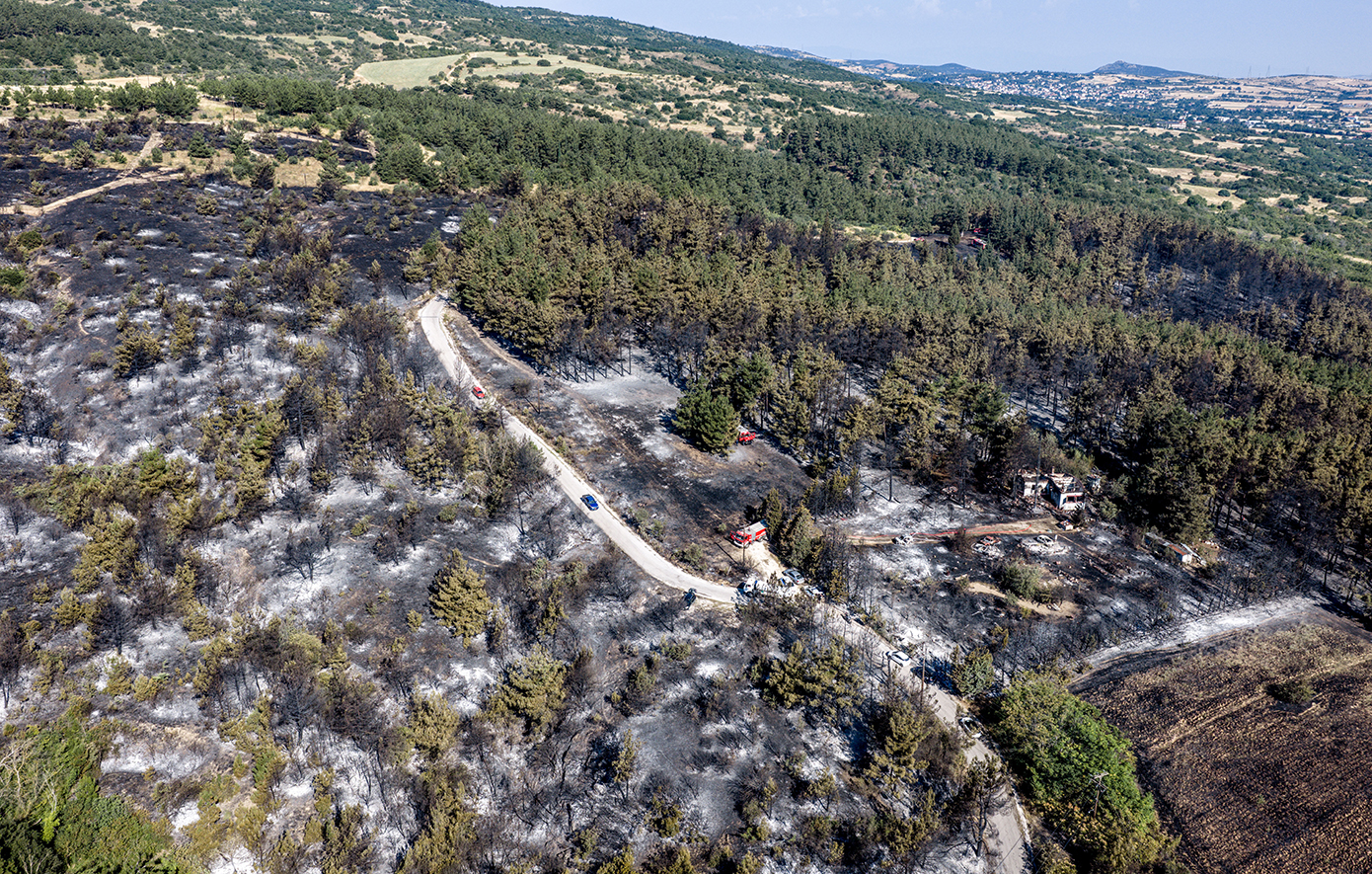 Φωτιά στο Ωραιόκαστρο με δύο νεκρούς