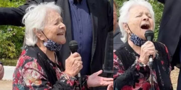 Μαίρη Λίντα: Η συγκινητική στιγμή στο Γηροκομείο Αθηνών που τραγούδησε για τελευταία φορά