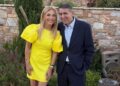 Γιώργος Μυλωνάκης: Χαμογελά ξανά στο πλευρό της Τίνας Μεσσαροπούλου – Η νέα κοινή τους φωτογραφία σε δεξίωση