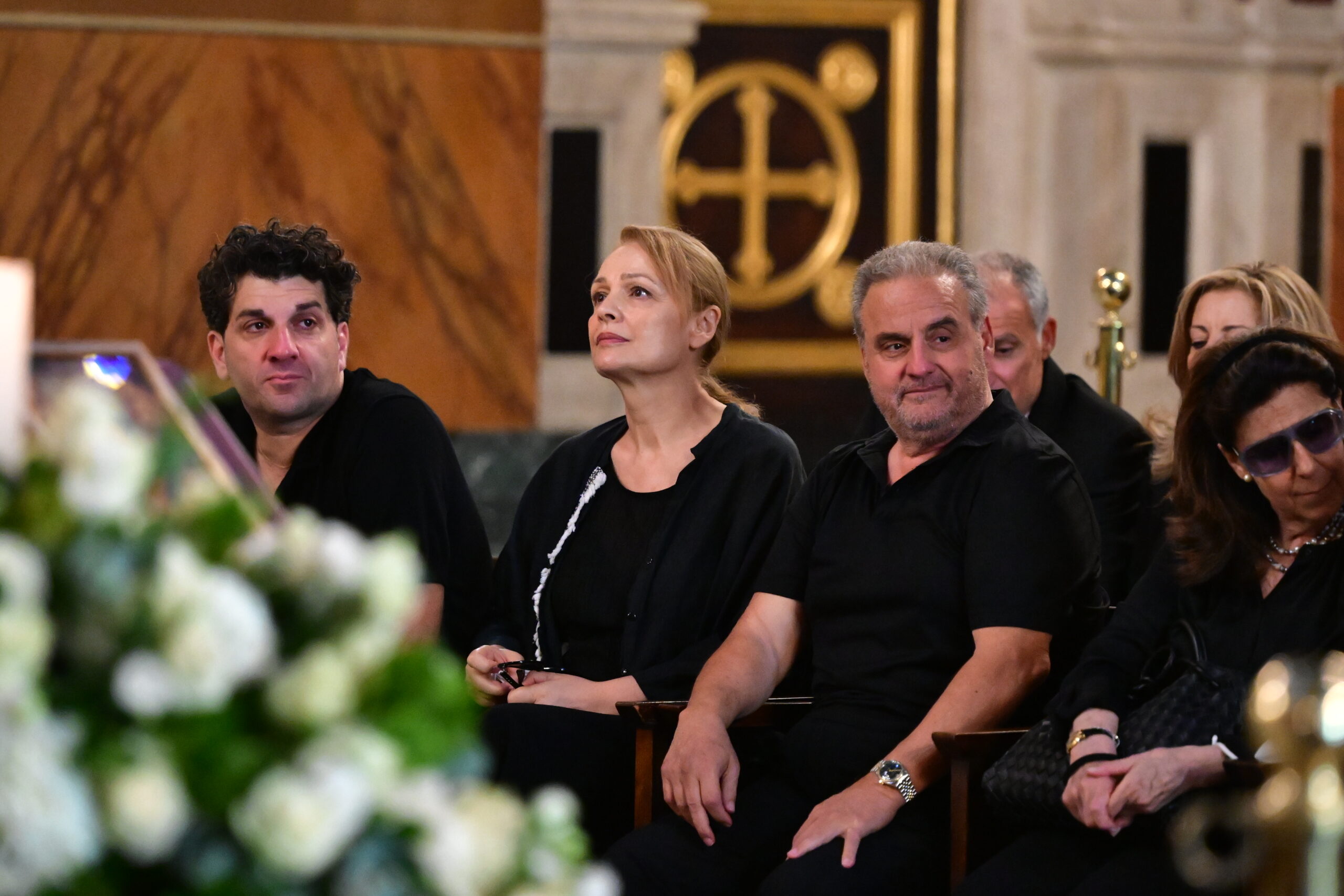 Εξόδιος ακολουθία στην Μητρόπολη Αθηνών της ηθοποιού Μάρως Κοντού, Παρασκευή 17 Ιουλίου 2026 (ΤΑΤΙΑΝΑ ΜΠΟΛΑΡΗ/EUROKINISSI)