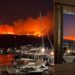 Ολονύχτια μάχη με τις φλόγες στη Πάρο – Ισχυροί άνεμοι δυσχεραίνουν το έργο της Πυροσβεστικής