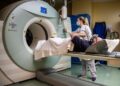 Σοκαριστική πρόβλεψη ΠΟΥ για τον καρκίνο – Η νέα παγκόσμια απειλή που θα φέρει έκρηξη διαγνώσεων