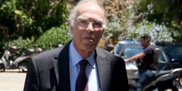 ΕΚΤΑΚΤΟ: ΠΕΘΑΝΕ Ο ΒΑΣΙΛΗΣ ΛΕΒΕΝΤΗΣ