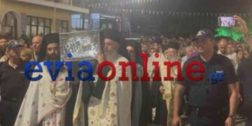 Σε κλίμα κατάνυξης ο εορτασμός του θαύματος της κατάσβεσης της φωτιάς στον Όσιο Ιωάννη τον Ρώσο (video)