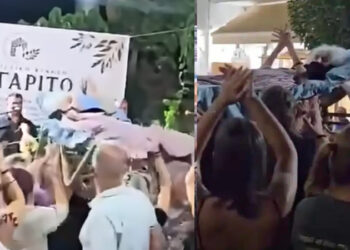 Απίστευτη εικόνα στην Κρήτη: Πήραν κατάκοιτη ηλικιωμένη σε ξαπλώστρα για να μη χάσει το πανηγύρι του χωριού
