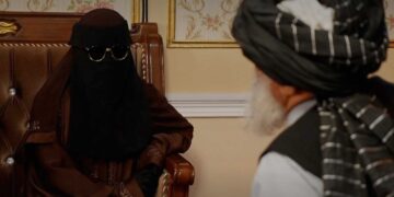 Οδοιπορικό του BBC στο Αφγανιστάν των Ταλιμπάν: Η 18χρονη που ζήτησε διαζύγιο μπροστά σε κυβερνήτη – «Οι γυναίκες είναι ανεγκέφαλες»