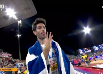 Χρυσός ξανά ο ανίκητος Τεντόγλου: Η «πτήση» που σήκωσε την Ελλάδα στην κορυφή της Ευρώπης (video)