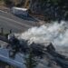 Τραγωδία στην Εθνική Οδό σε σφοδρό τροχαίο – Οδηγός πέρασε το στηθαίο, βγήκε στο αντίθετο ρεύμα και συγκρούστηκε με φορτηγό (video)