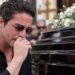 Γιώργος Μαζωνάκης: Ανατριχιάζει η εικόνα του μέσα στο φέρετρο – Ντυμένος μοναχός (video)